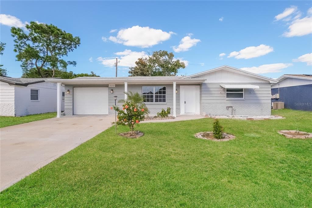 3253 MASONVILLE LOOP HOLIDAY, FL 34691