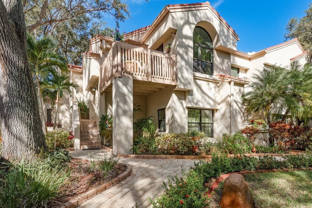 334 LOS PRADOS DRIVE UNIT 421 SAFETY HARBOR, FL 34695
