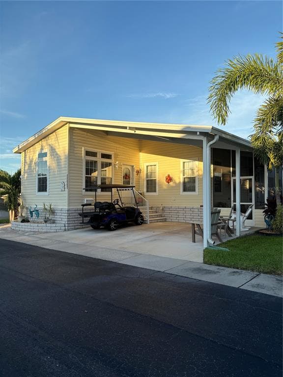 11147 102ND WAY UNIT 212