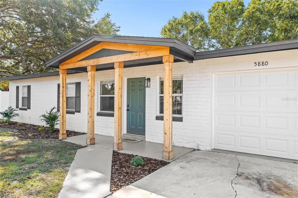 5880 80TH TERRACE N PINELLAS PARK, FL 33781