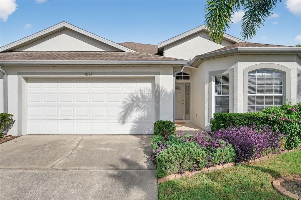 10123 MOWRY LANE TAMPA, FL 33625