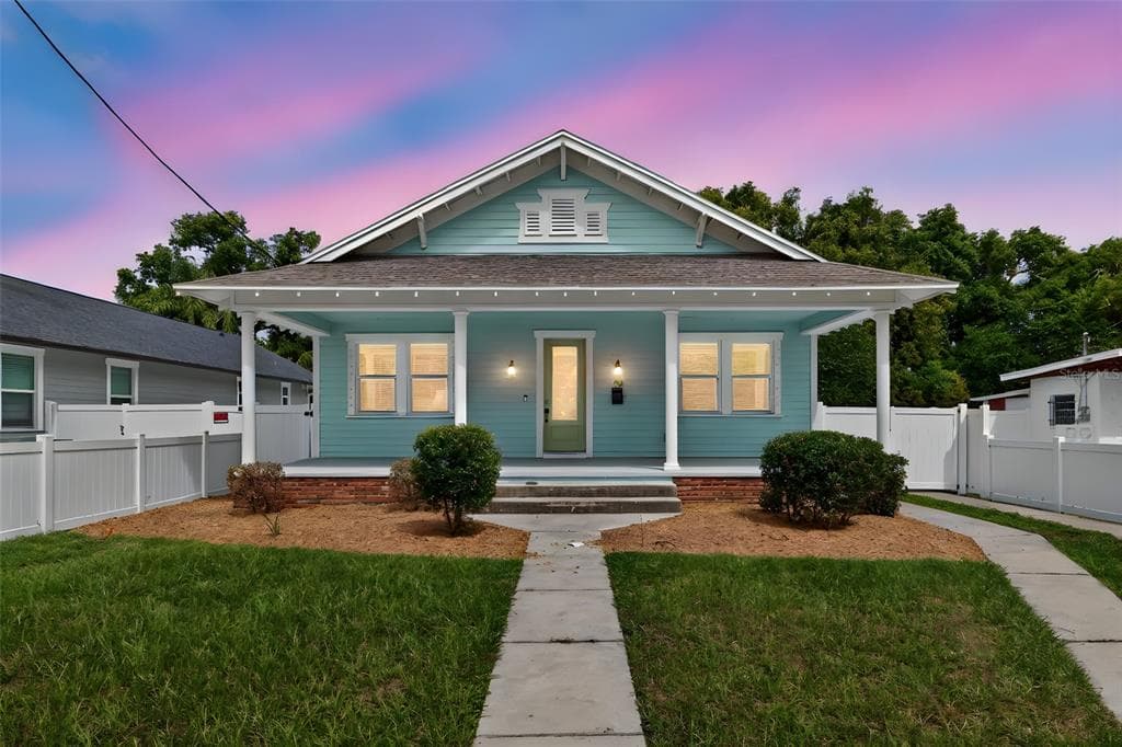 506 E ROBLES STREET TAMPA, FL 33602
