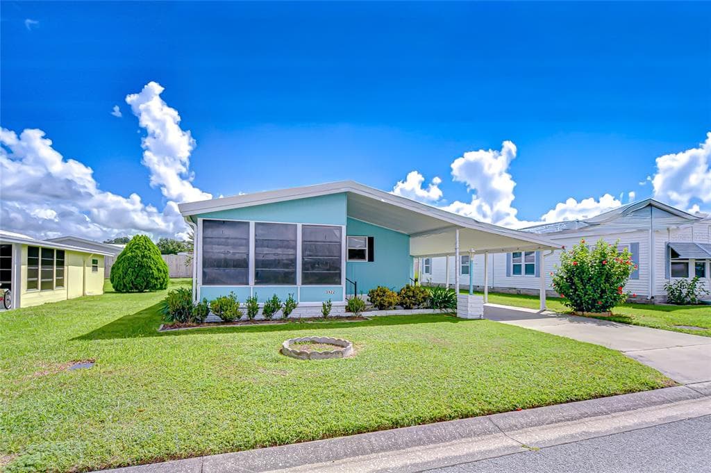 3922 WILLIAM HUME DRIVE ZEPHYRHILLS, FL 33541