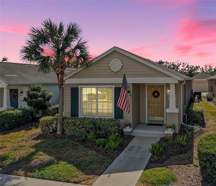 4015 COTTAGE HILL AVENUE PARRISH, FL 34219