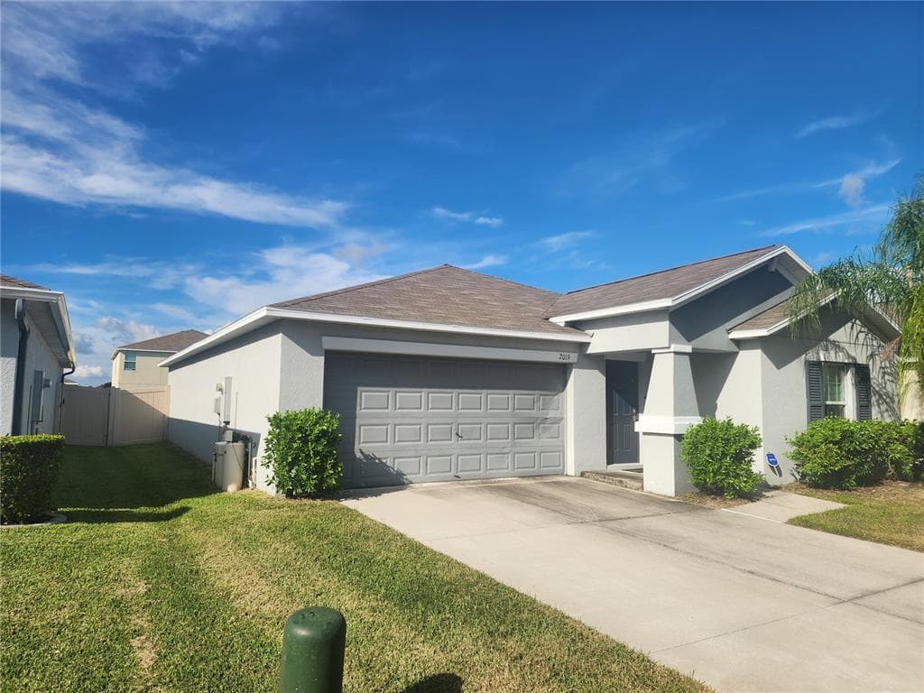 2019 BROAD WINGED HAWK DRIVE RUSKIN, FL 33570