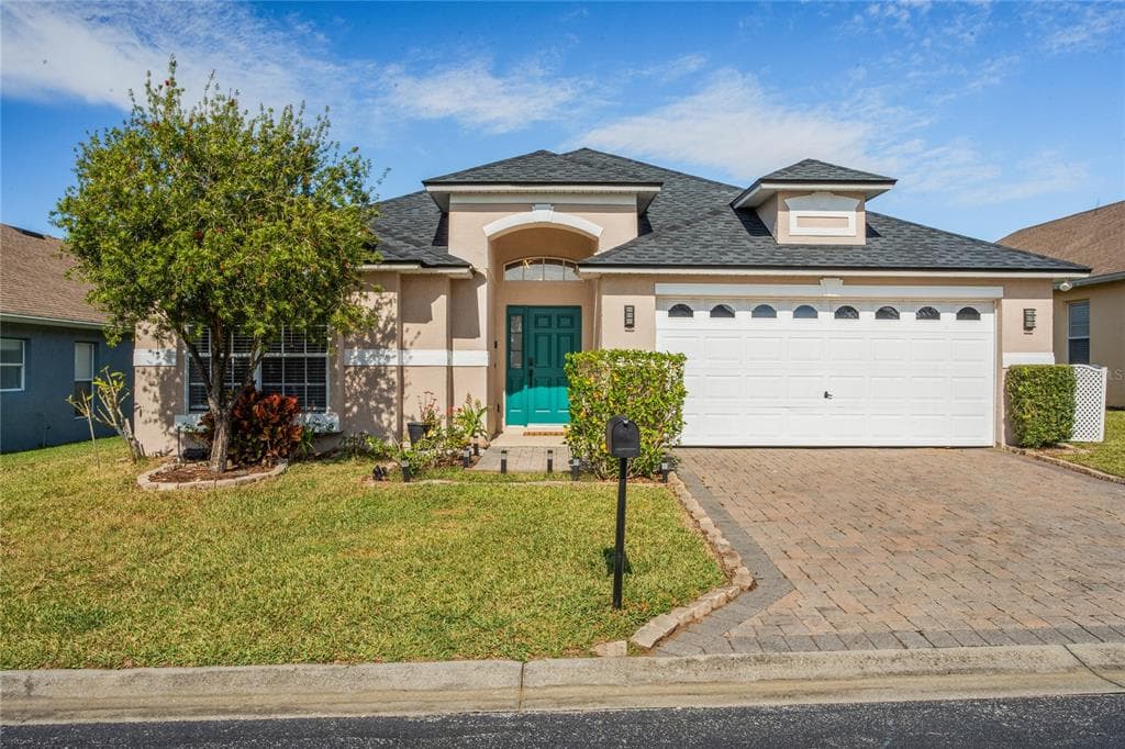 611 OLD BRIDGE CIRCLE DAVENPORT, FL 33897