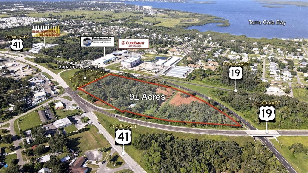 3945 US-41 N PALMETTO, FL 34221