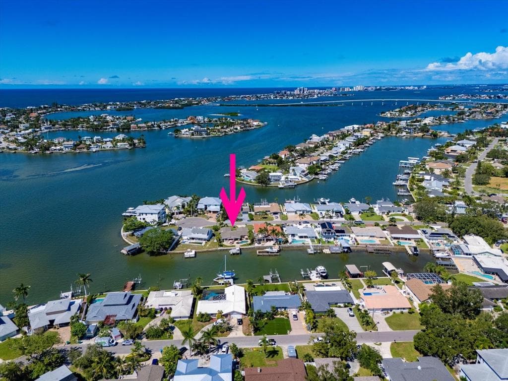 4544 HARBOR HILLS DRIVE LARGO, FL 33770