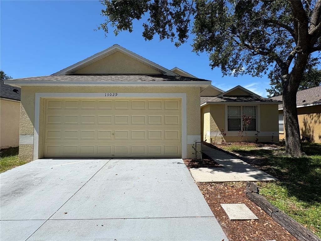 13029 BRIDLEFORD DRIVE GIBSONTON, FL 33534