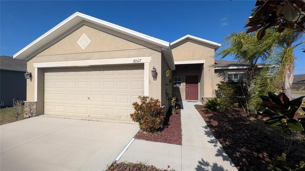 18527 WAYDALE LOOP HUDSON, FL 34667