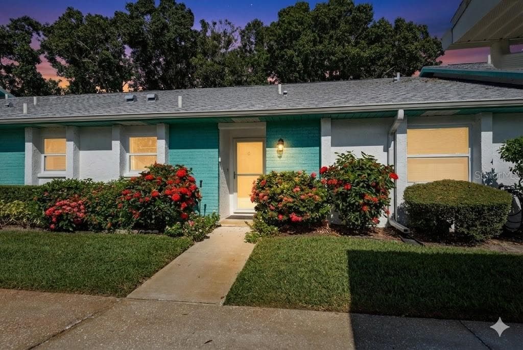 1109 TARTAN DRIVE UNIT C PALM HARBOR, FL 34684