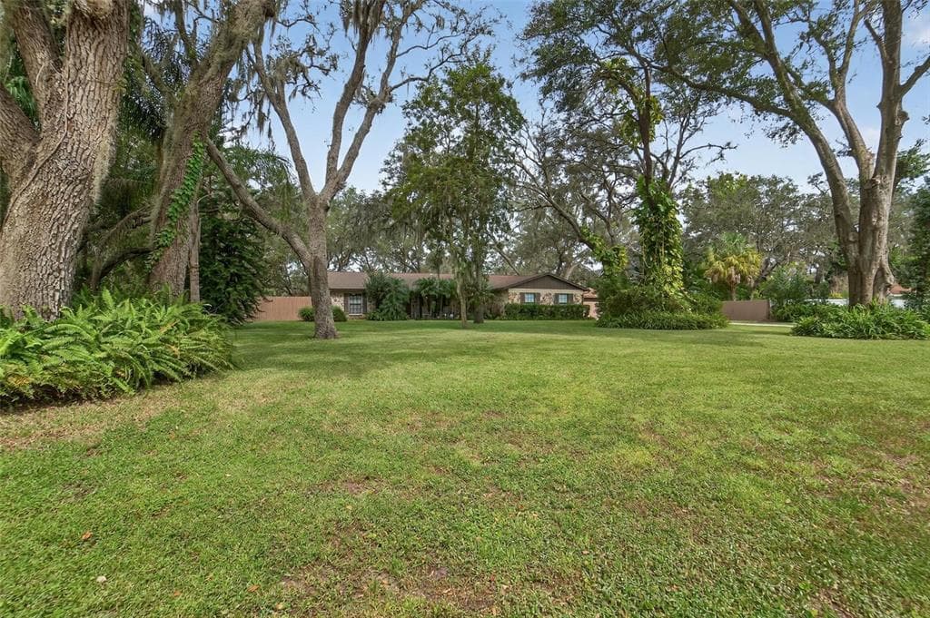 12510 SHADOW RUN BOULEVARD RIVERVIEW, FL 33569