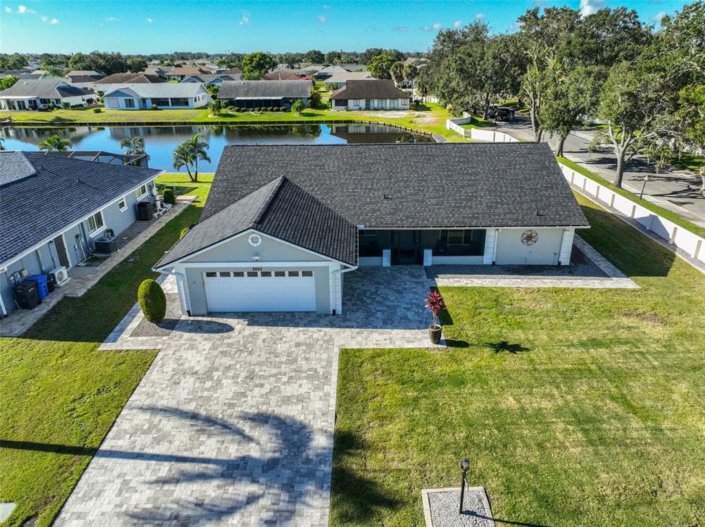 2022 E VIEW DRIVE SUN CITY CENTER, FL 33573