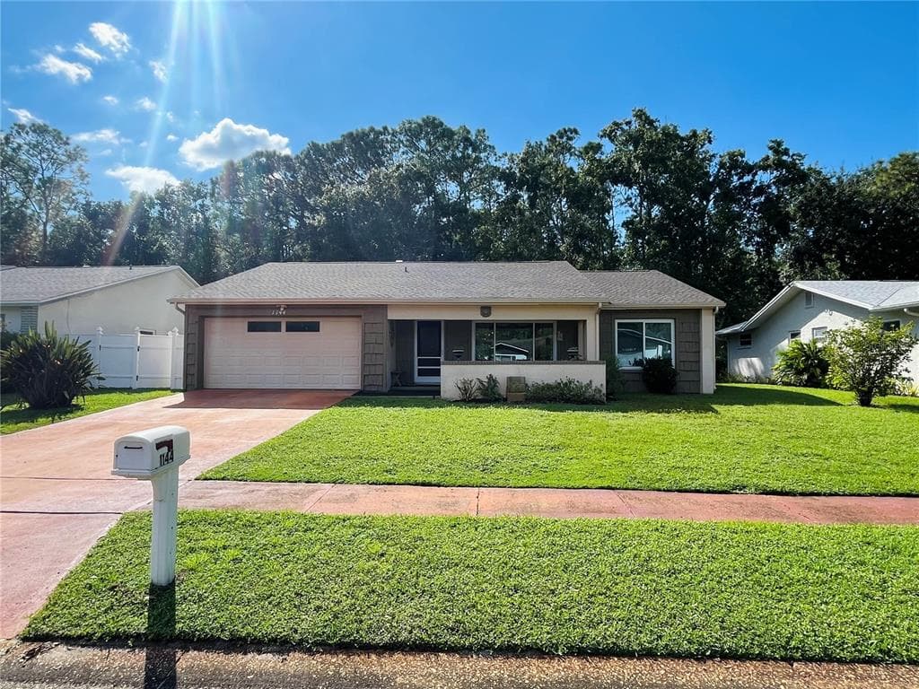 1144 LANYARD STREET PALM HARBOR, FL 34685