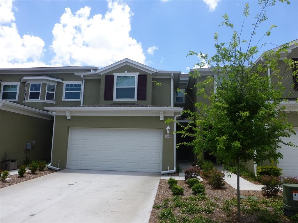 10454 WHITTINGTON COURT LARGO, FL 33773