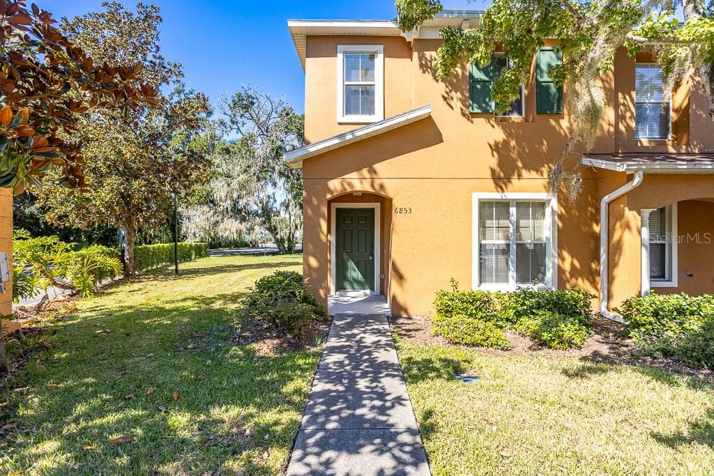 6853 DARTMOUTH HILL STREET RIVERVIEW, FL 33578