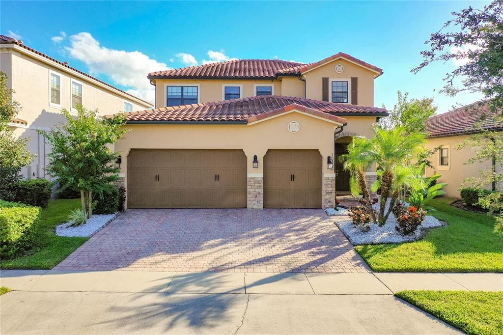 10460 HENBURY STREET ORLANDO, FL 32832