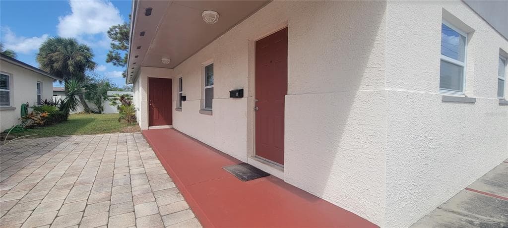 6625 S WEST SHORE BOULEVARD UNIT B TAMPA, FL 33616