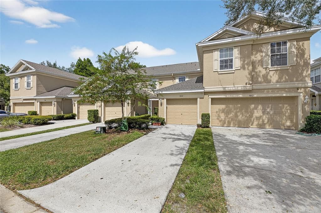 9810 FAN PALM WAY TAMPA, FL 33610