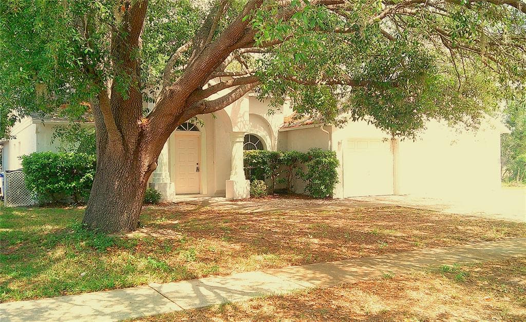 9724 MARY ROBIN DRIVE RIVERVIEW, FL 33569