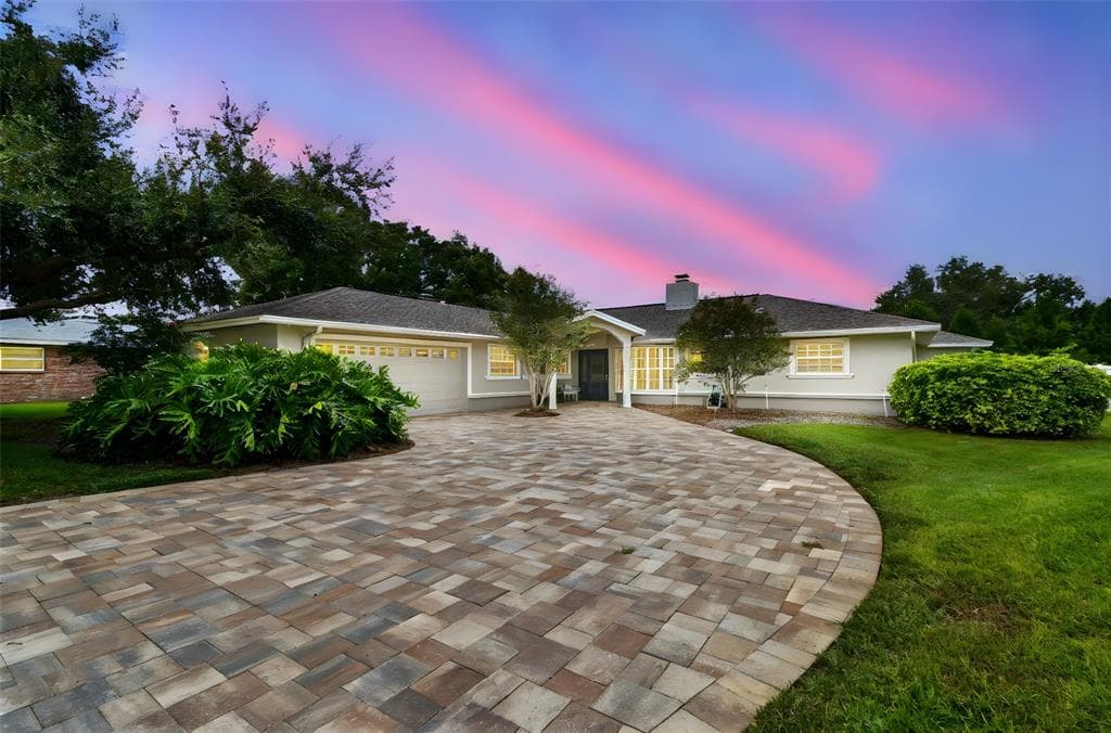 40 CITRUS COURT