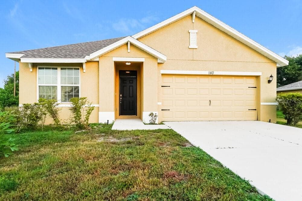 140 SE 2ND PLACE CAPE CORAL, FL 33990