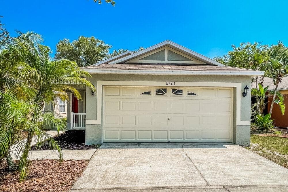 8501 QUARTER HORSE DRIVE RIVERVIEW, FL 33578