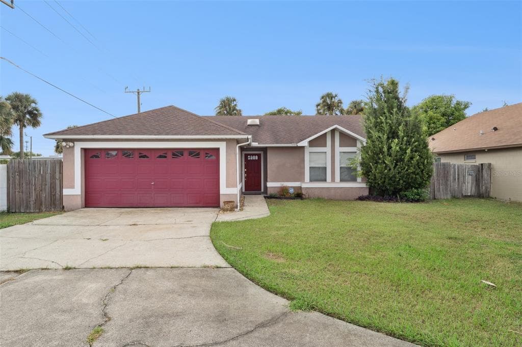 212 S BRISTOL CIRCLE SANFORD, FL 32773