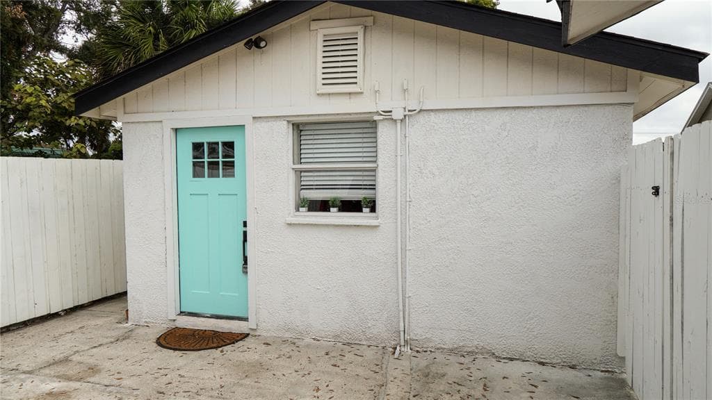 3603 N AVENIDA REPUBLICA DE CUBA UNIT B TAMPA, FL 33605