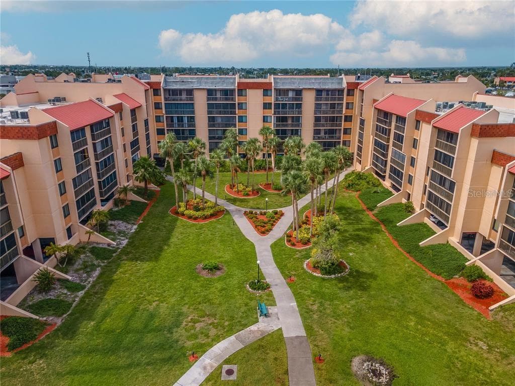 3006 CARING WAY UNIT 410 PORT CHARLOTTE, FL 33952