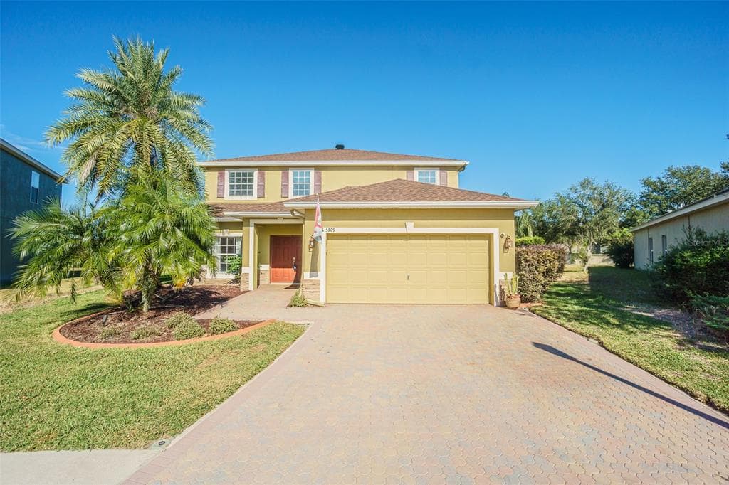 5709 WHITE TRILLIUM LOOP LAND O LAKES, FL 34639