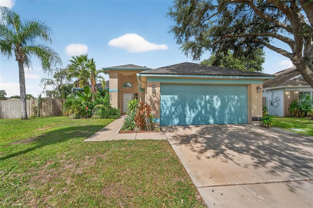 1931 TINKER DRIVE LUTZ, FL 33559