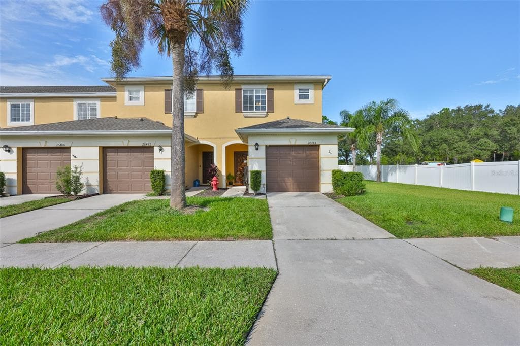 20484 NEEDLETREE DRIVE TAMPA, FL 33647