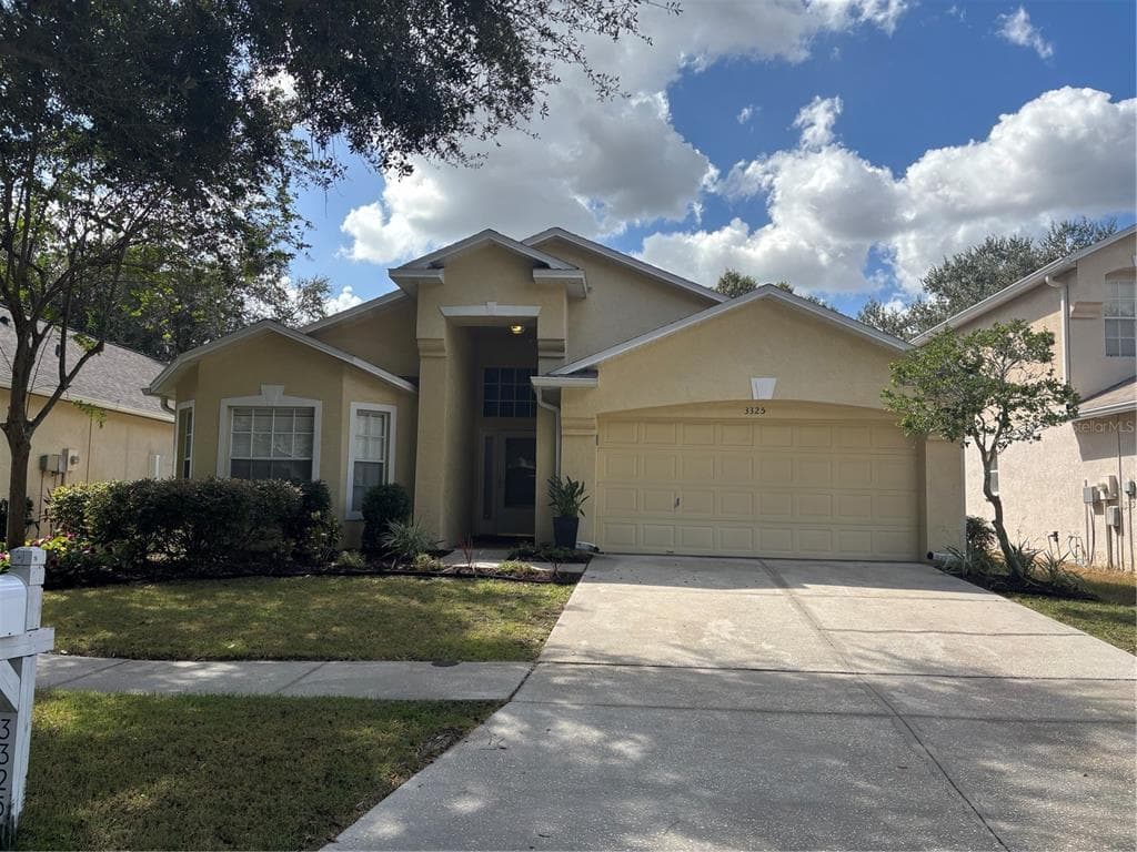 3325 MANOR COVE CIRCLE RIVERVIEW, FL 33578