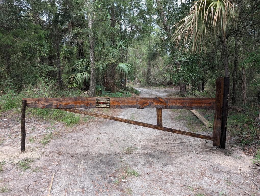 1660 N NIGHTSHADE DRIVE CRYSTAL RIVER, FL 34429