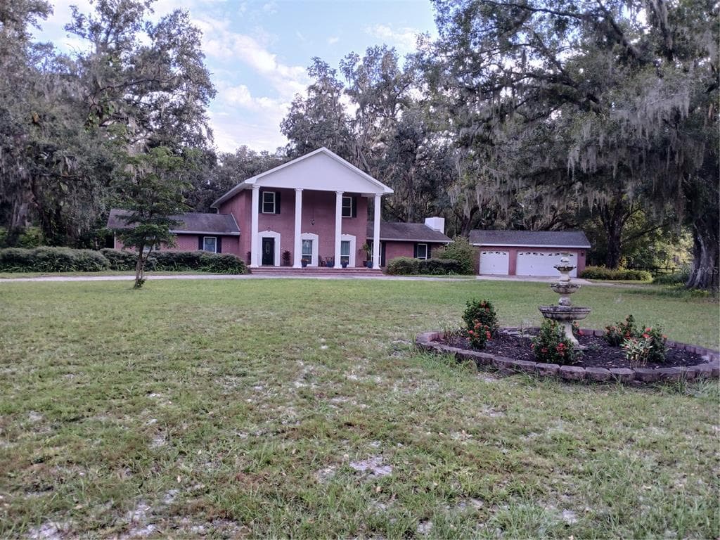 5151 SHAKESPEARE DRIVE