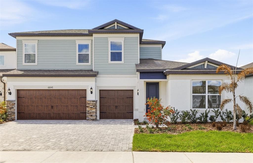 6841 JARED OAKS DRIVE WESLEY CHAPEL, FL 33545