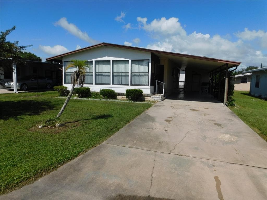 38723 VULCAN CIRCLE ZEPHYRHILLS, FL 33542