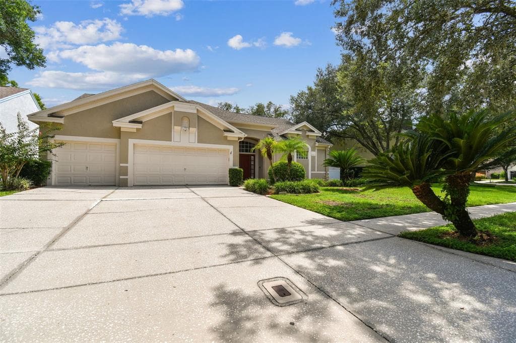 4933 EBENSBURG DRIVE TAMPA, FL 33647