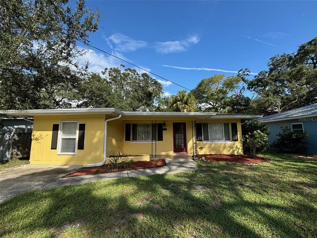 1727 DOUGLAS AVENUE DUNEDIN, FL 34698