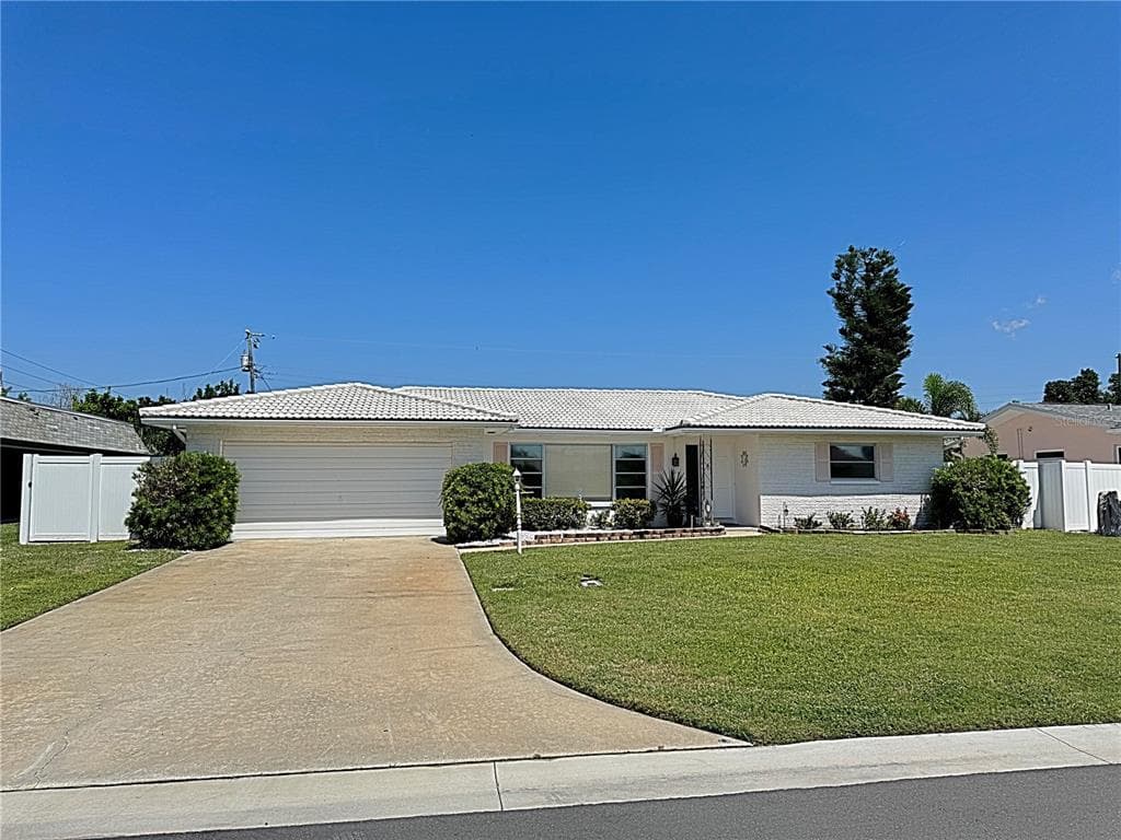 103 23RD STREET BELLEAIR BEACH, FL 33786