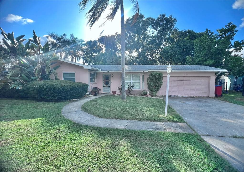 1360 IRVING AVENUE CLEARWATER, FL 33756