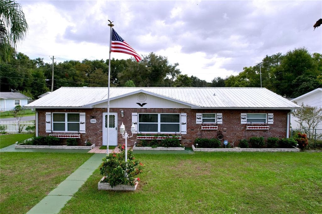 39350 5TH AVENUE ZEPHYRHILLS, FL 33542