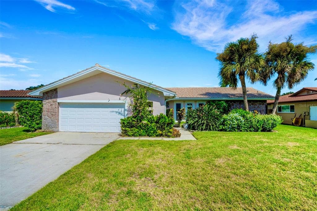 2168 WATERSIDE DRIVE CLEARWATER, FL 33764