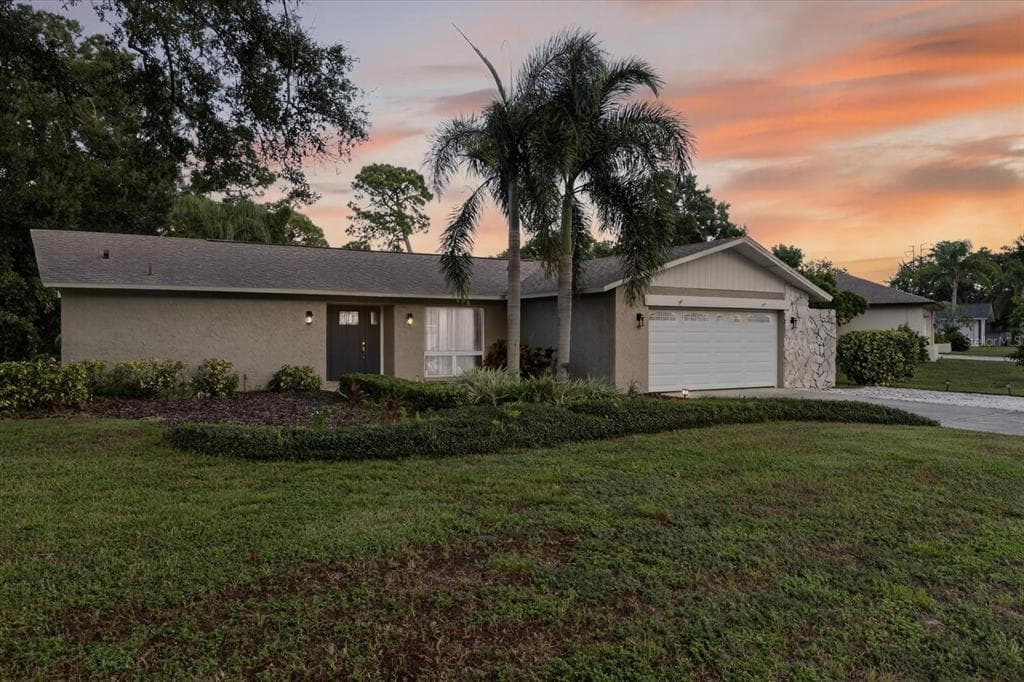 775 WILD OAK LANE PALM HARBOR, FL 34683