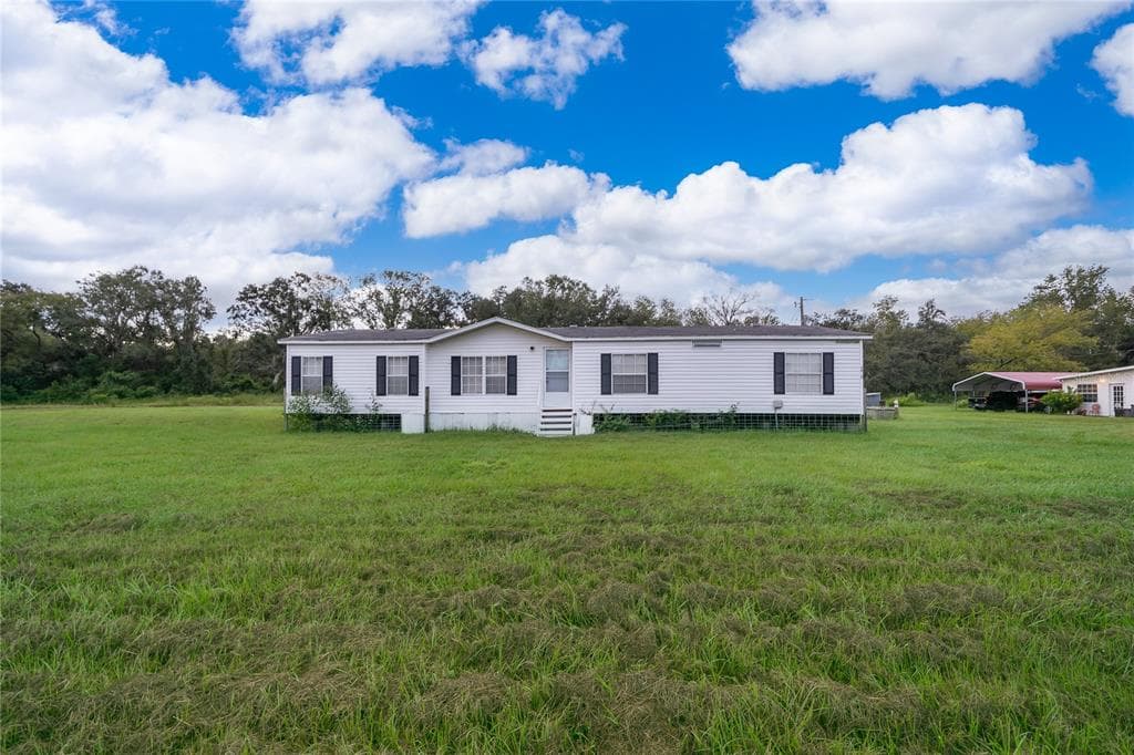 1959 SR 50 WEBSTER, FL 33597