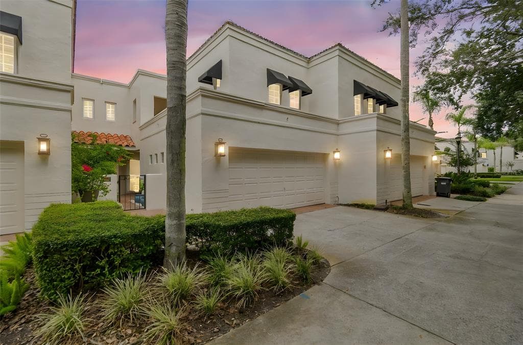 3155 LAKE ELLEN DRIVE TAMPA, FL 33618