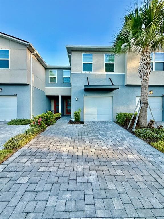 1156 CREEK VALLEY COURT BRANDON, FL 33511