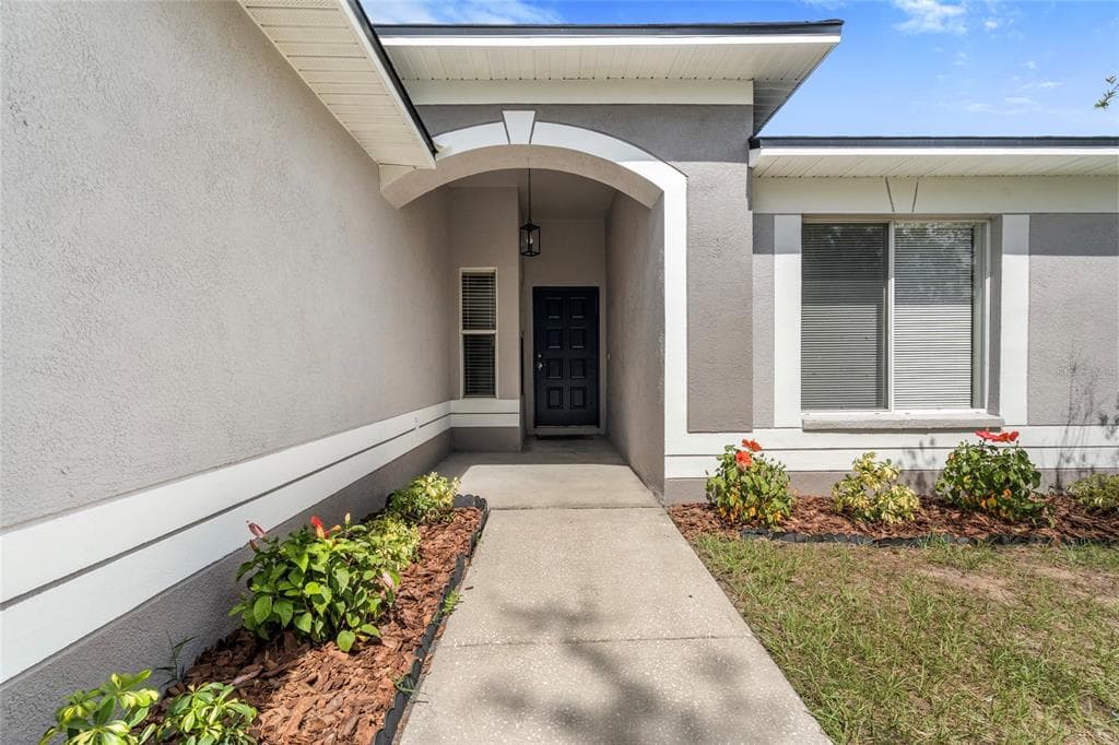 3116 SUMMER HOUSE DRIVE VALRICO, FL 33594