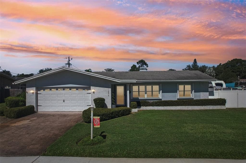 1586 ROSERY ROAD NE LARGO, FL 33770